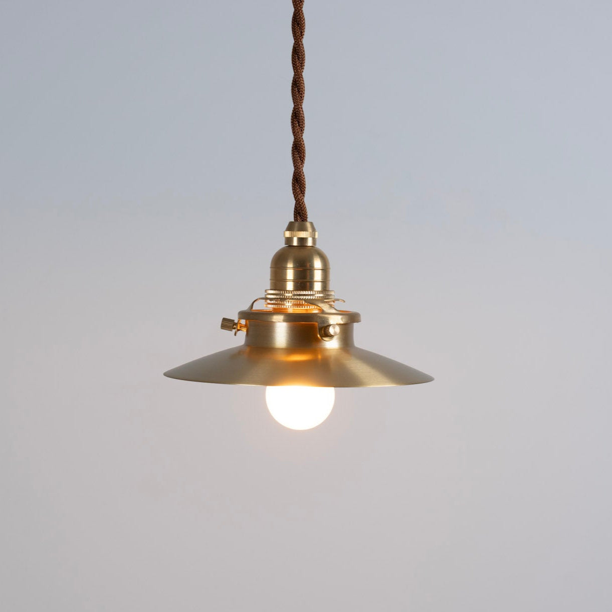Mini Shade Brass