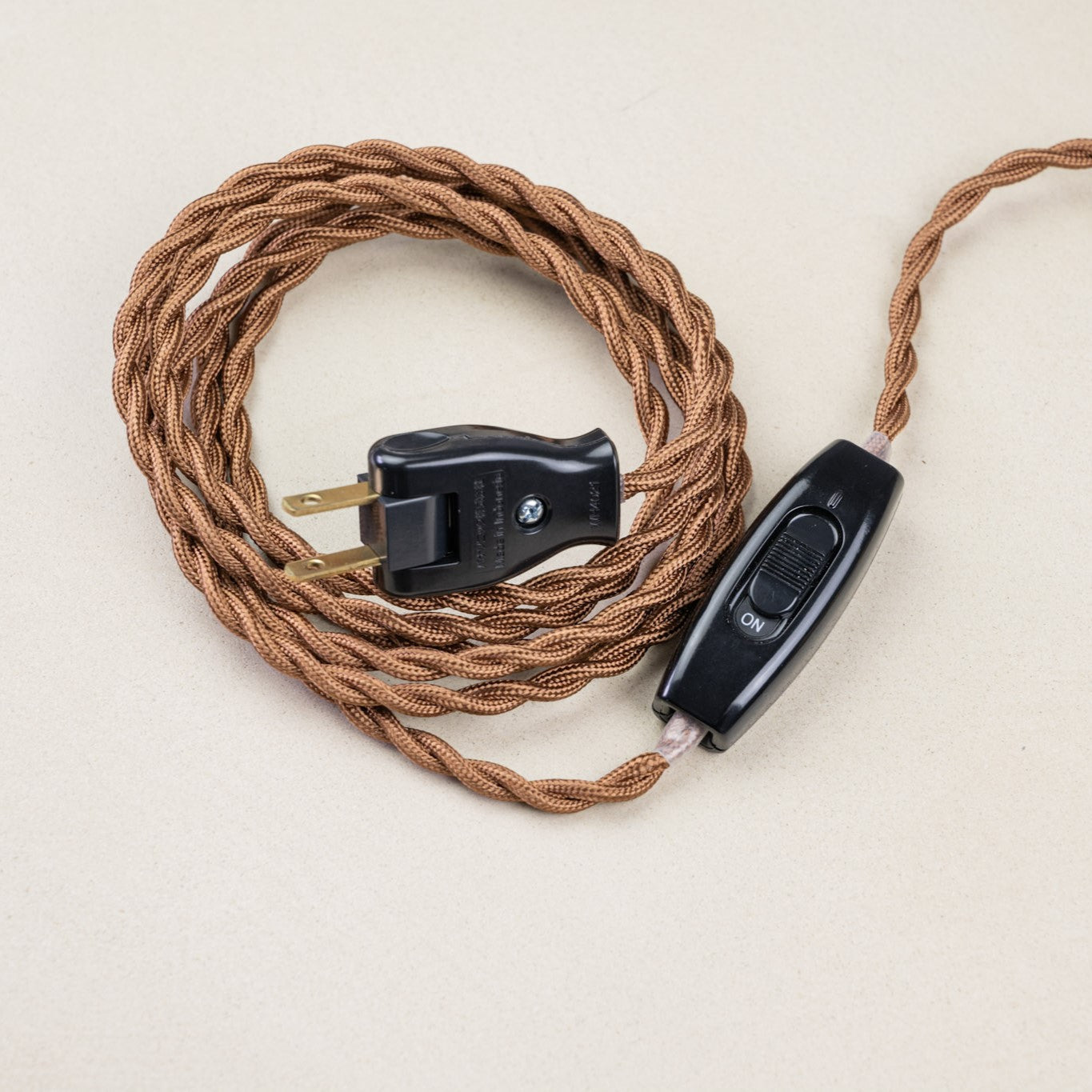 【react】Broche ウォールライトオーク