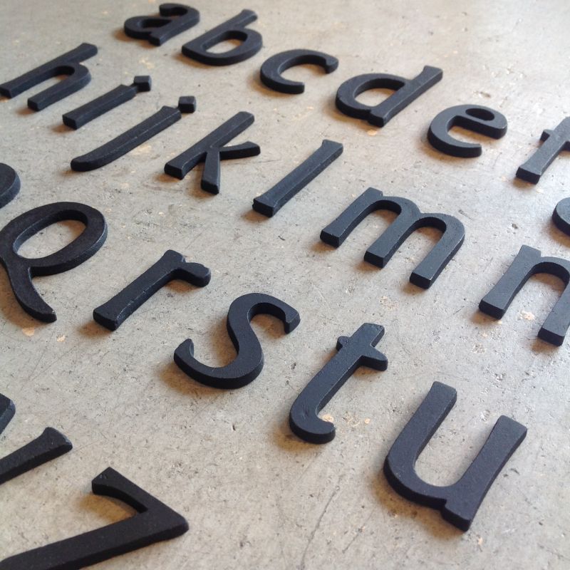 【取り寄せ】ブラスレター アルファベット小文字 100サイズ