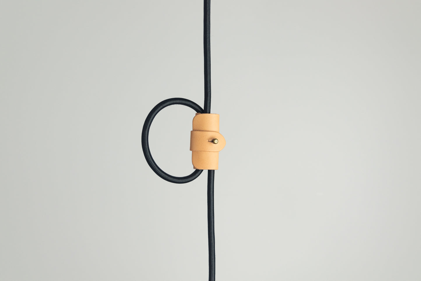 レザーコードリール