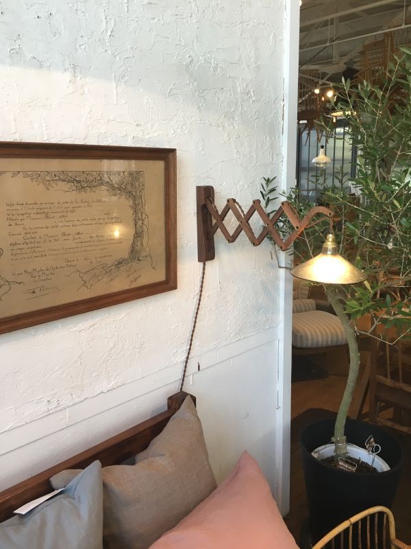 ウッドブラケット SCISSOR WALNUT