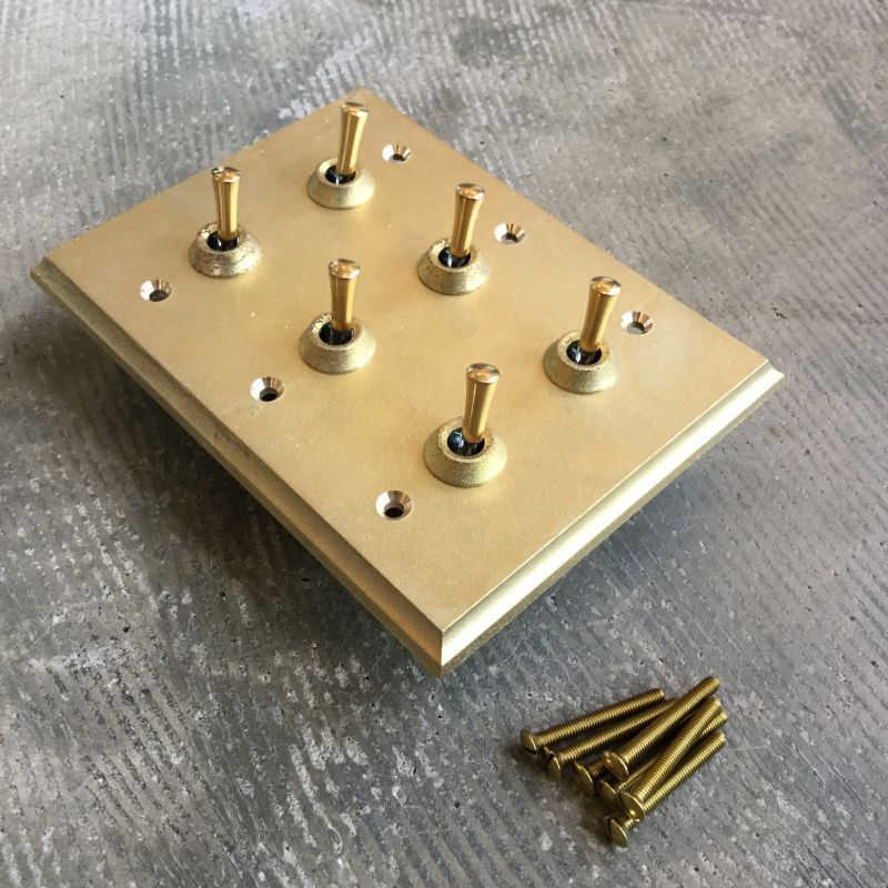 【受注生産】MATUREWARE 真鍮スイッチプレート6口(1612-6)