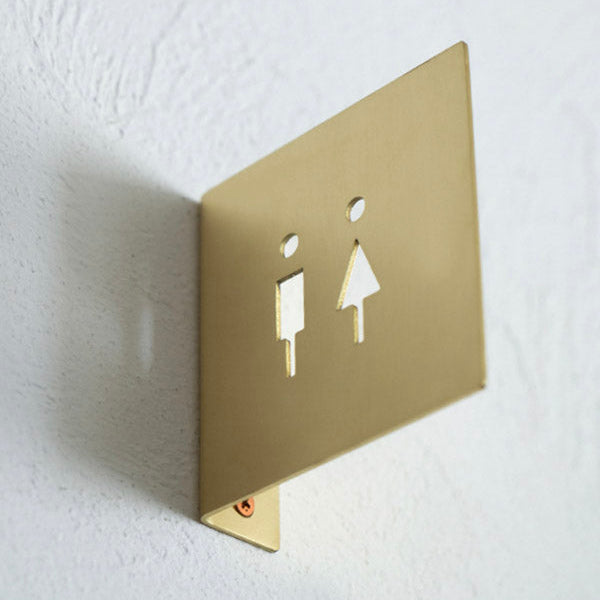 ブラス壁出しサイン Toilet