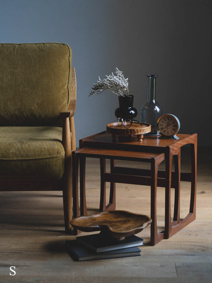 Pibre Low stand | ディスプレイスタンド