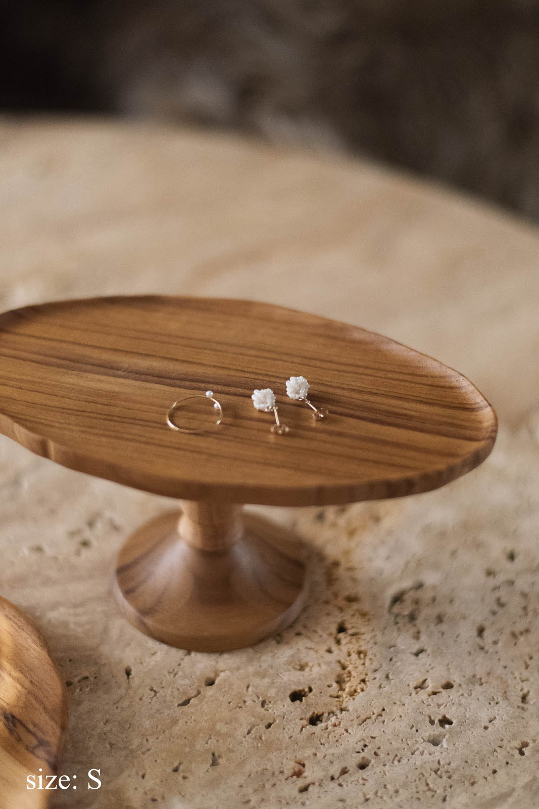 NIDO oval display stand | ディスプレイスタンド