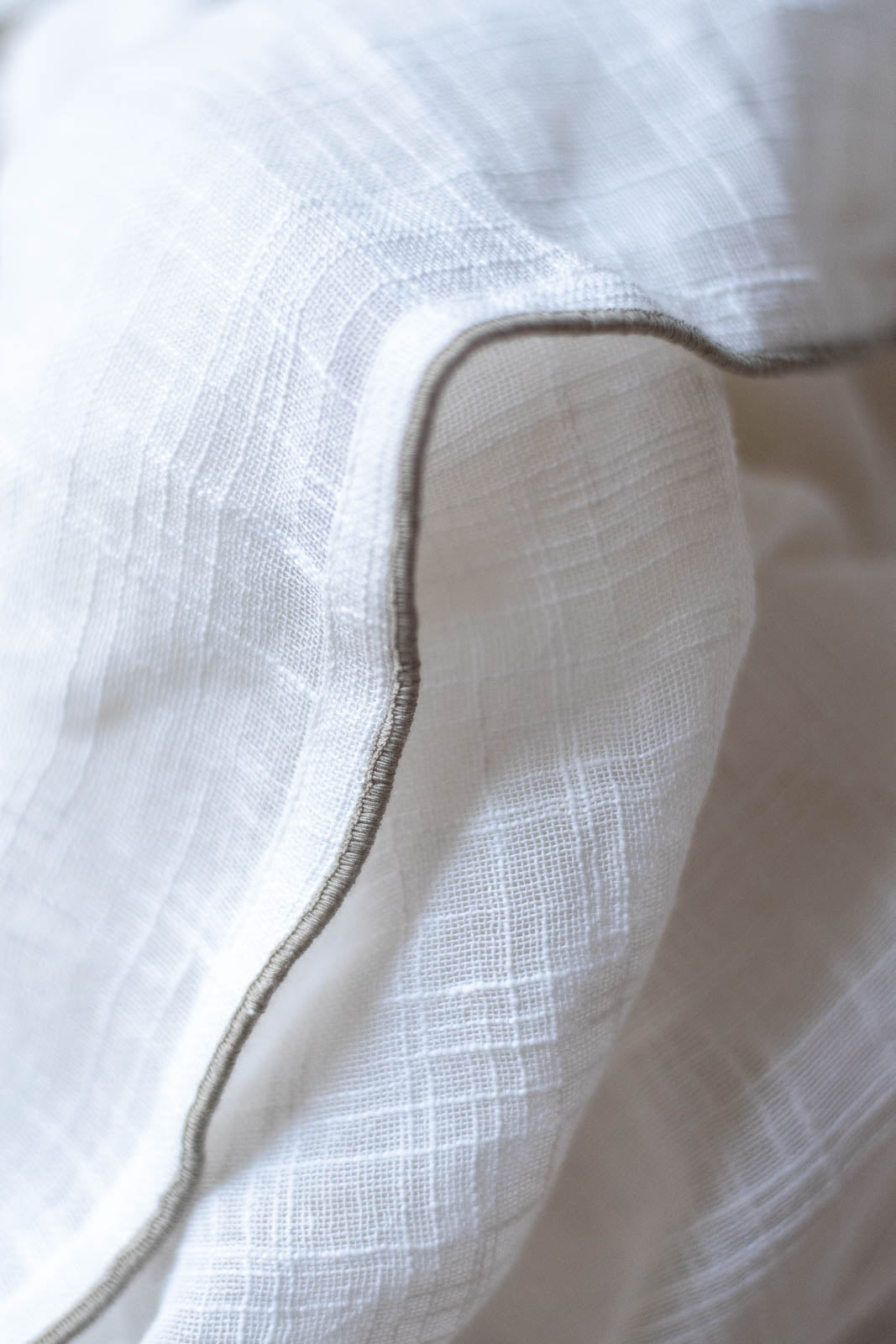 Pico リボンカーテン 140×200 ホワイト