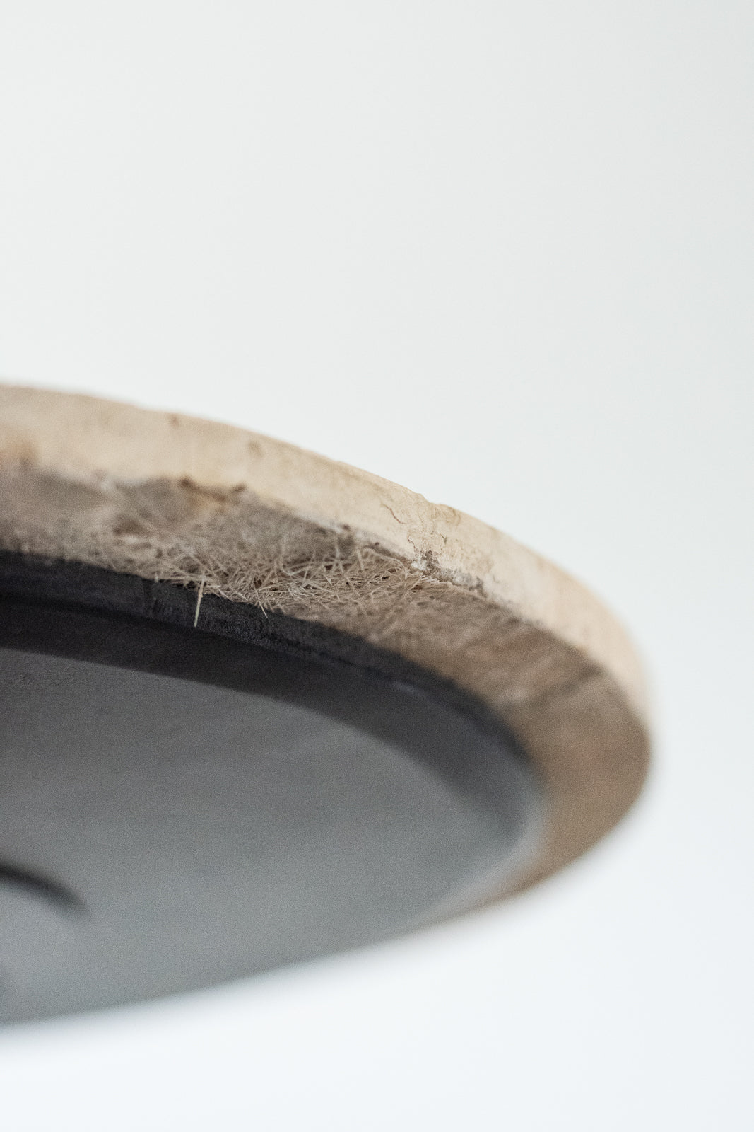 sed/met コーン サイドテーブル