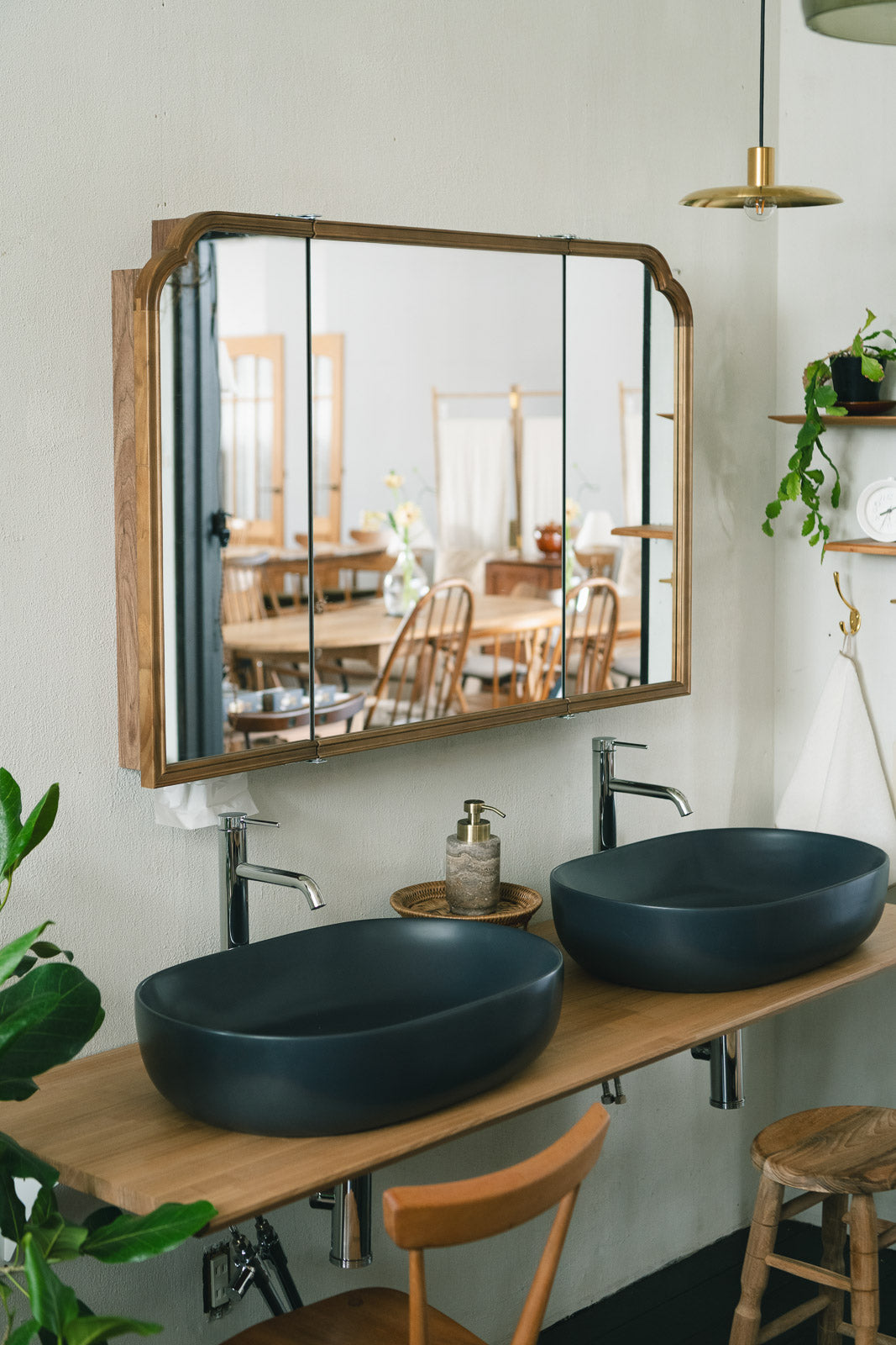 【予約商品：5月末〜6月末頃お届け予定】Wood arch キャビネットミラー 1150