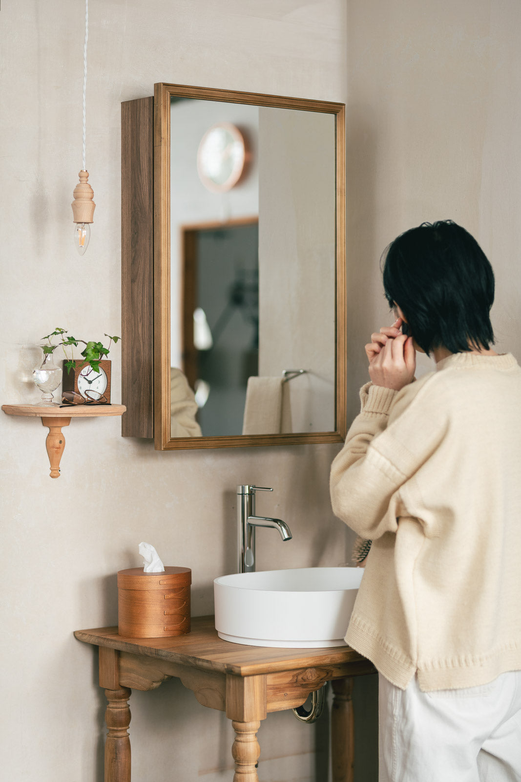 【予約商品：5月末〜6月末頃お届け予定】Wood rect キャビネットミラー