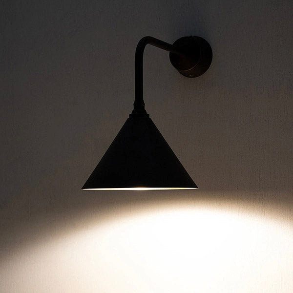 【受注生産】FUTAGAMI ブラケットランプ 円錐 削り出し 黒染め