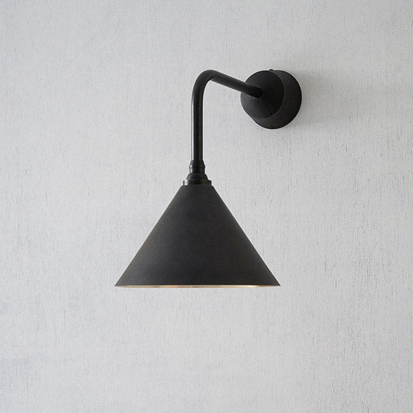 【受注生産】FUTAGAMI ブラケットランプ 円錐 削り出し 黒染め