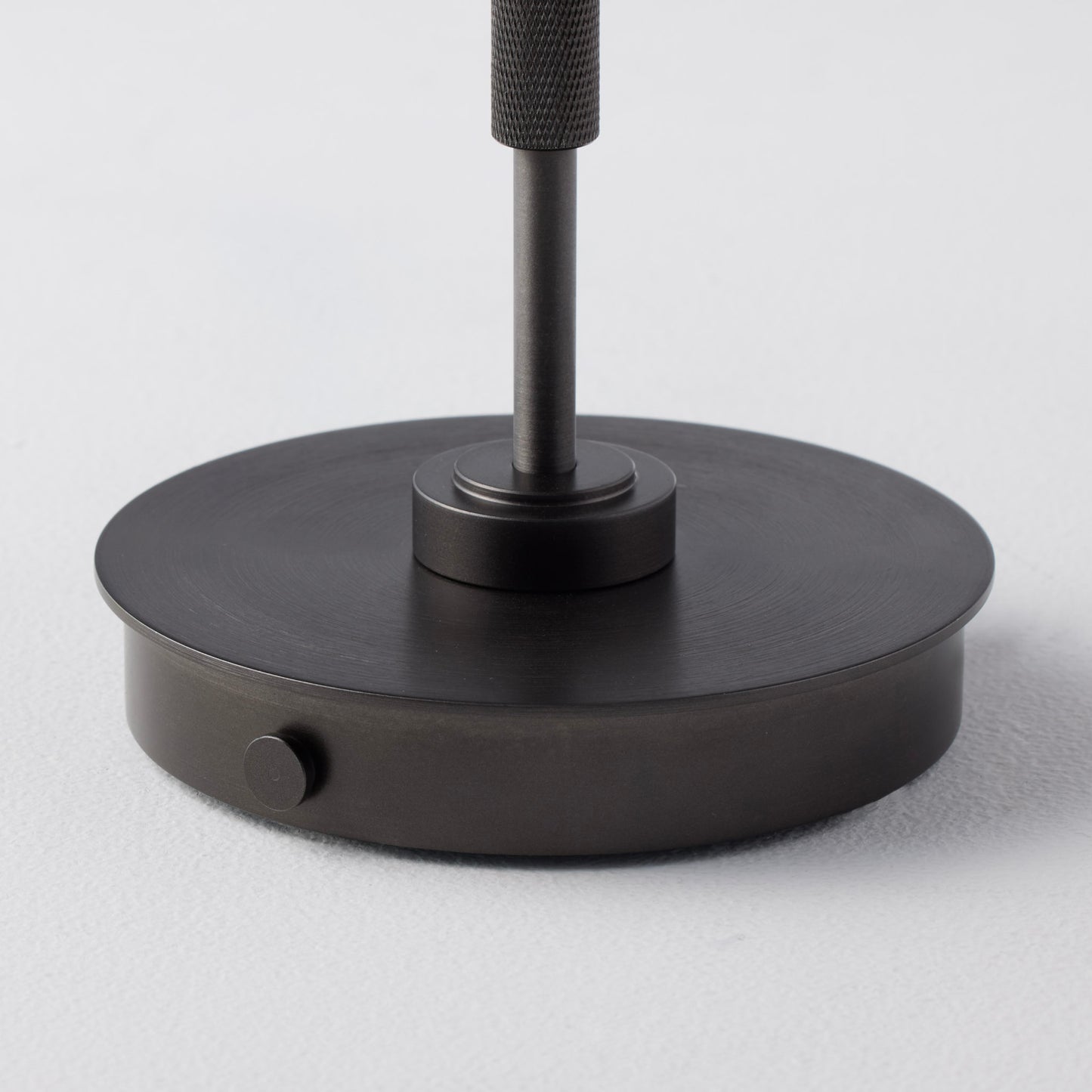 【取り寄せ】Rondo LED-table lamp DB | テーブルランプ