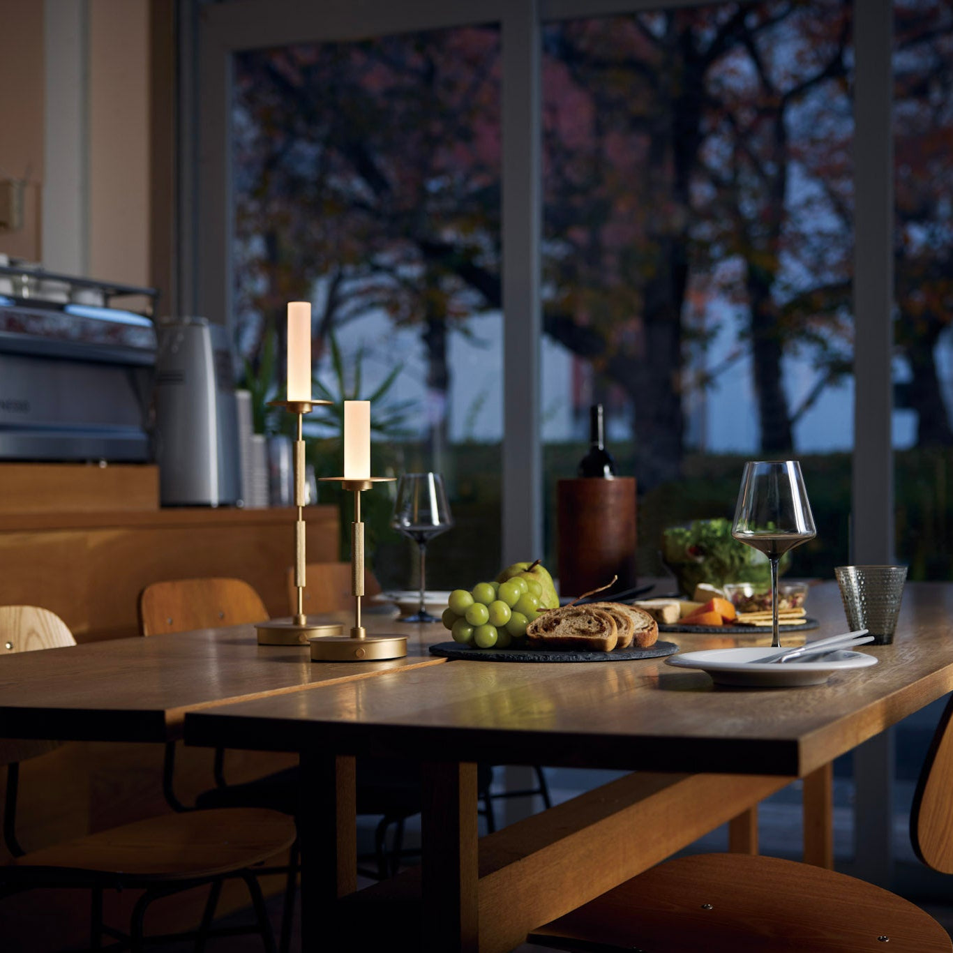 【取り寄せ】Tempo LED-table lamp (L) LG | テーブルランプ