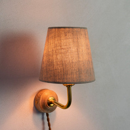 [react] Broche wall light oak