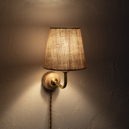 [react] Broche wall light oak