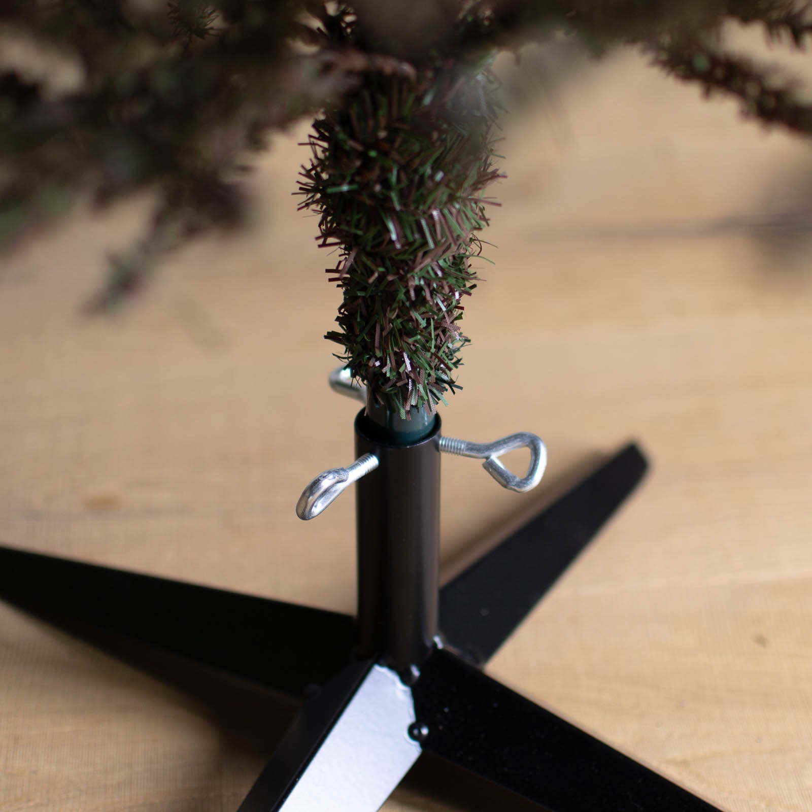 URHO Christmas Tree 140cm – PARTS & SUPPLY