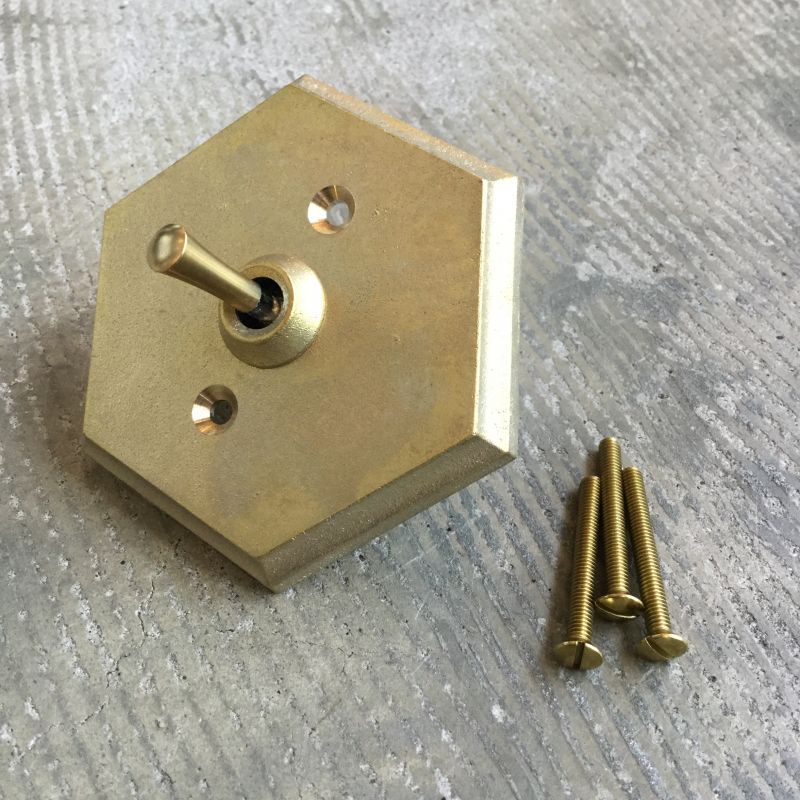 MATUREWARE 真鍮スイッチプレート 六角 – PARTS & SUPPLY